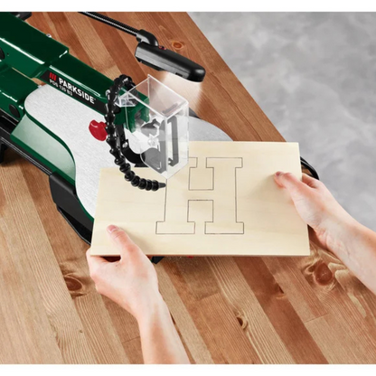 Scie à Chantourner PARKSIDE® PDS 120 B3 - 120W – Disponible à partir du 25 mai